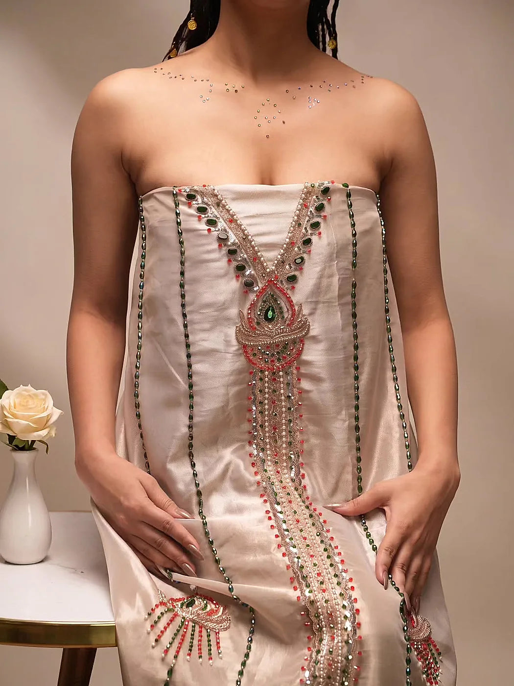 Ivory Geometric V-Panel Suit Design