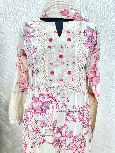 Pretty Flower Pattern Lace Work Cotton Stitched Women Suit