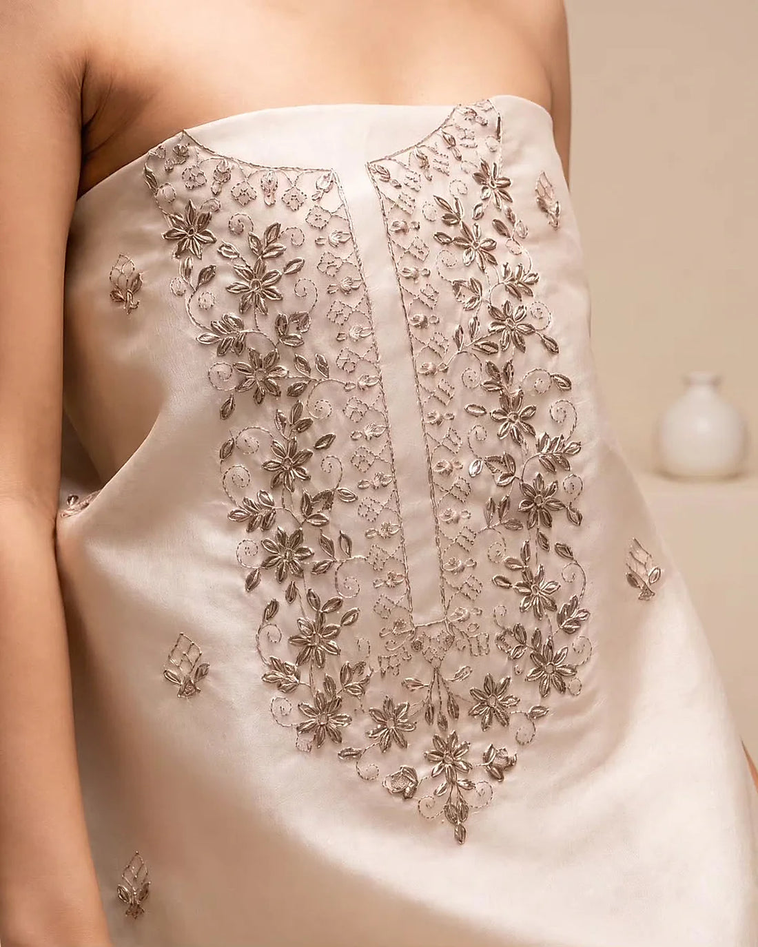 Pearl Floral Vine Suit Design