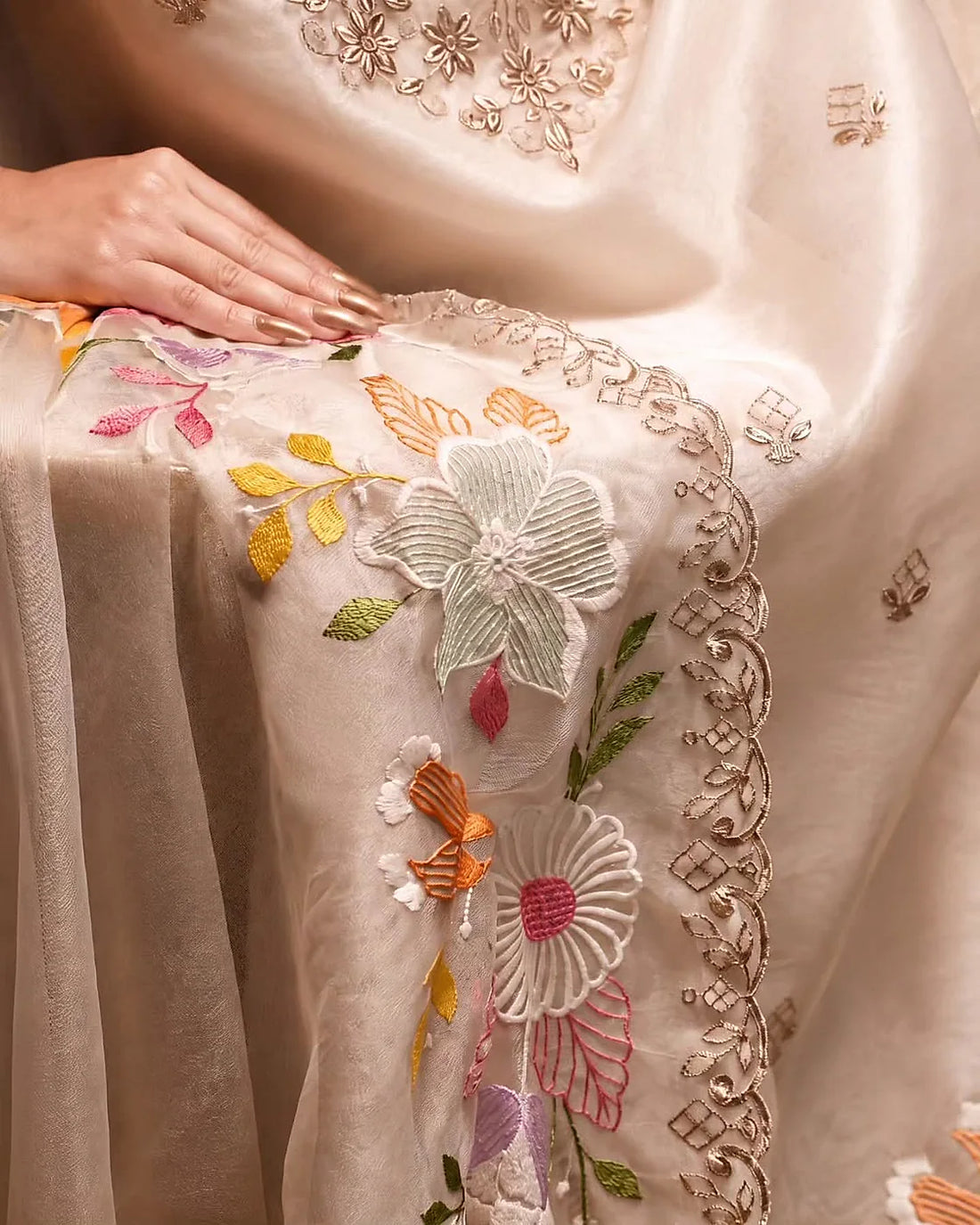 Pearl Floral Vine Suit Design