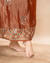 Terracotta Reflective Neckline Suit Design