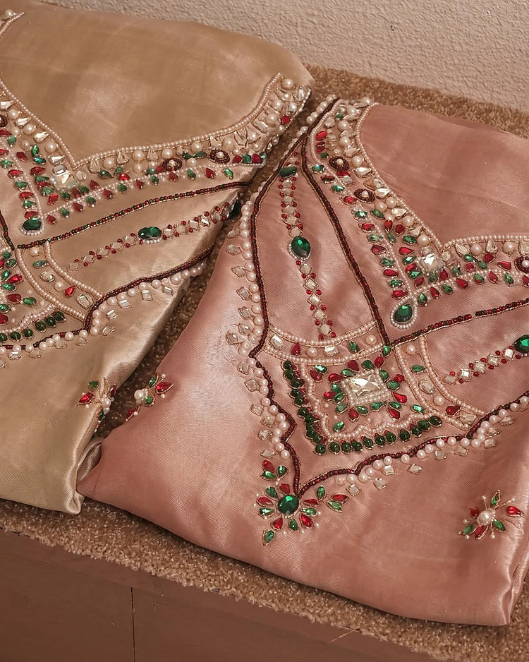 Mauve Jewel-Tone V-Neck Suit Design